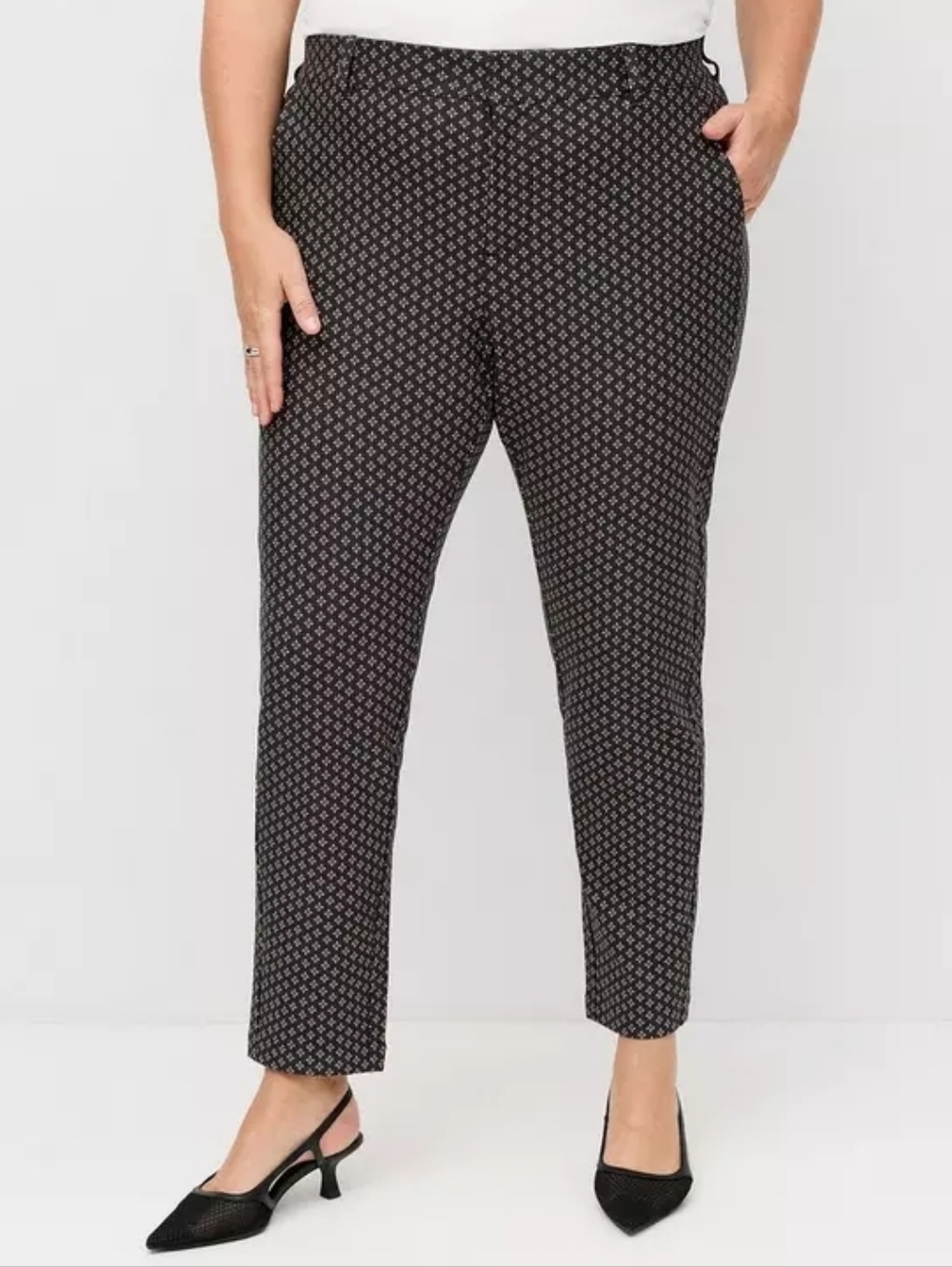 NWT Torrid Modern Slim High-Rise Trouser